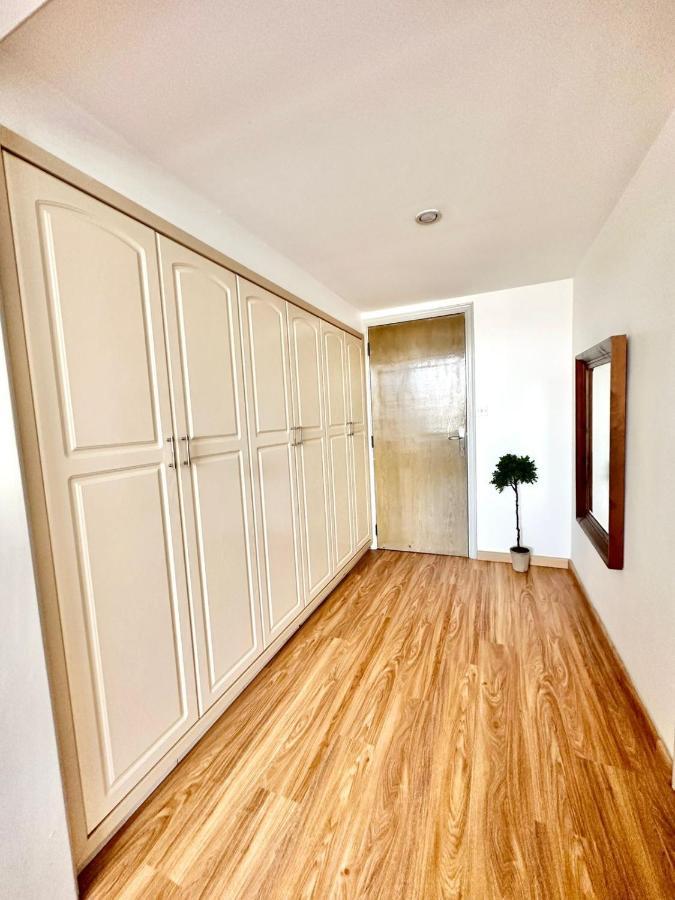ホテル Casa Soraya ドバイ エクステリア 写真